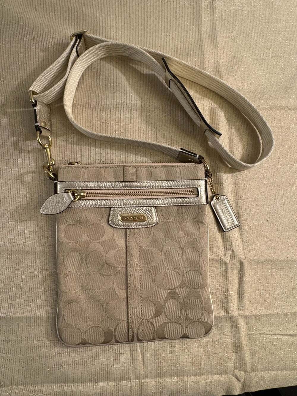 Coach Penelope Signature Gold Khaki Crossbody Swingpack
